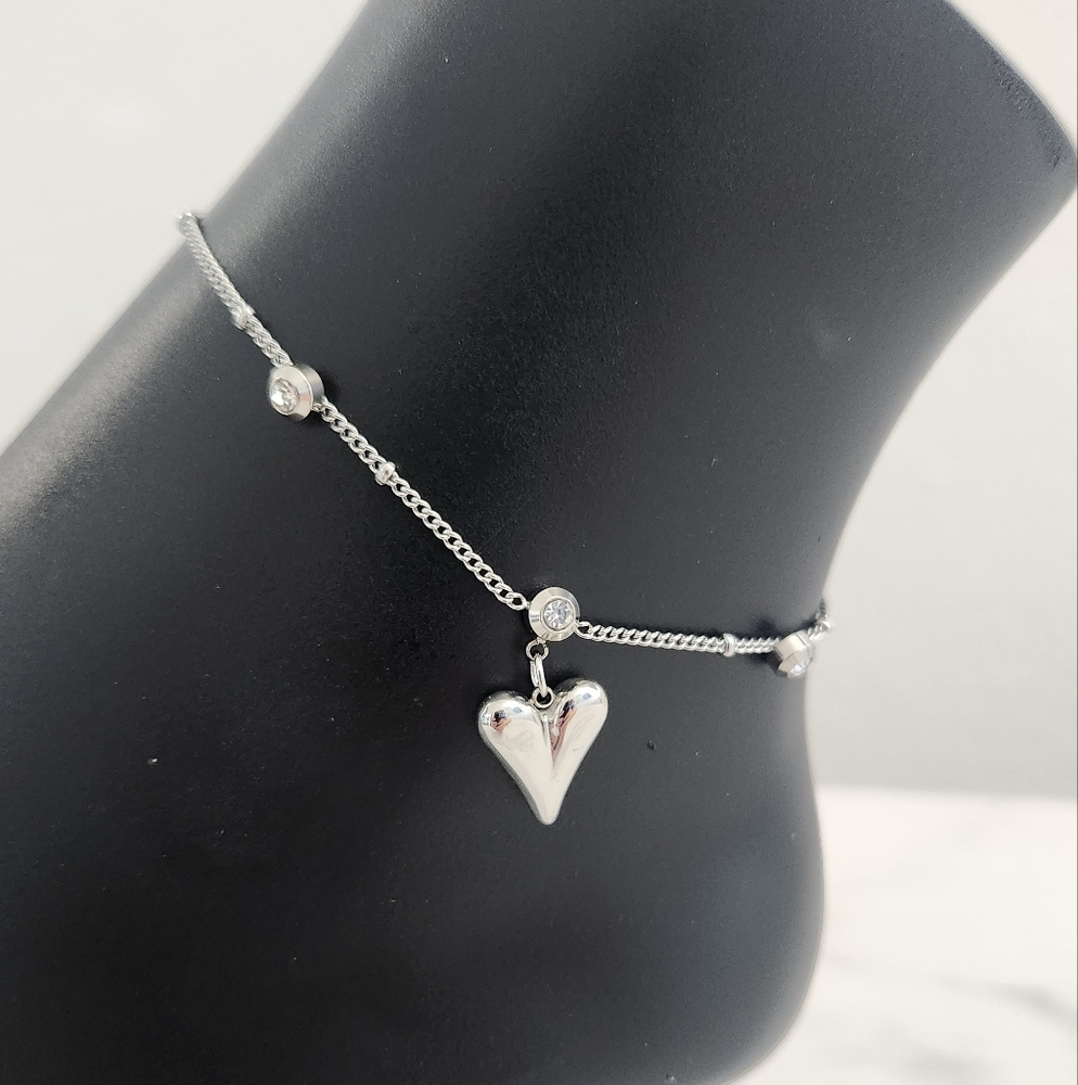Summer Style Heart Charm Pendant Silver Tone Adjustable Ankle Bracelet - Picture 6 of 14